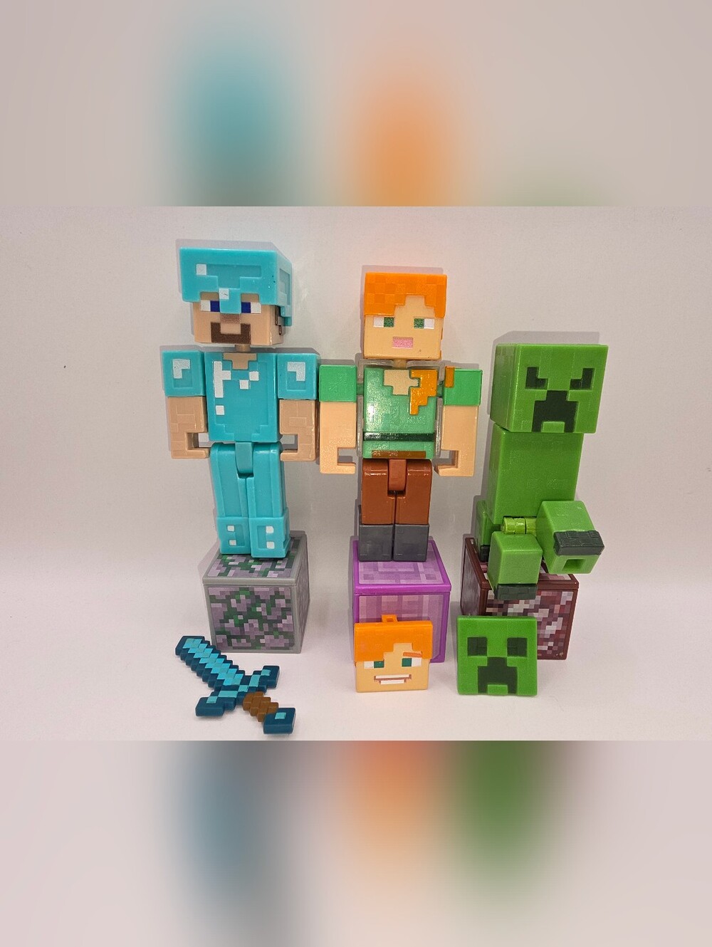 Minecraft Series 2 Diamond Steve Comic Maker Green Creeper Alex w Accessories